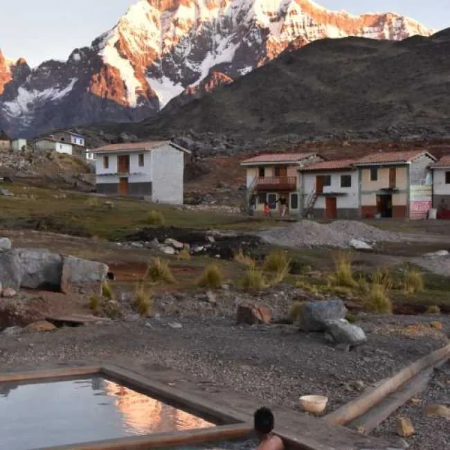 7 lagunas peru
